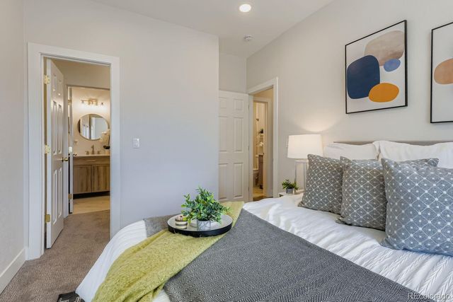 1450 Joliet Street, Aurora, CO 80010