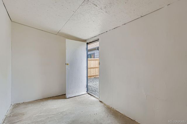 1450 Joliet Street, Aurora, CO 80010