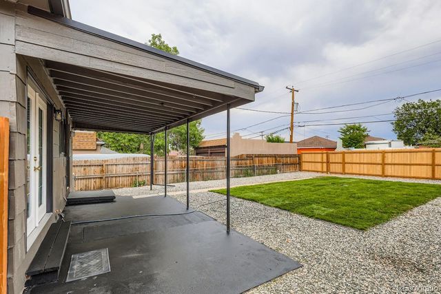 1450 Joliet Street, Aurora, CO 80010