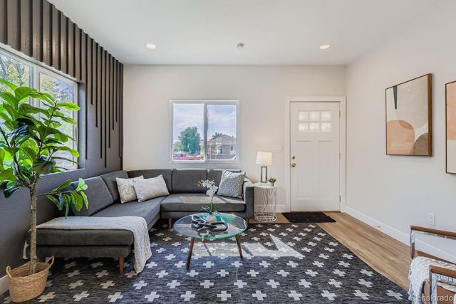 1450 Joliet Street, Aurora, CO 80010