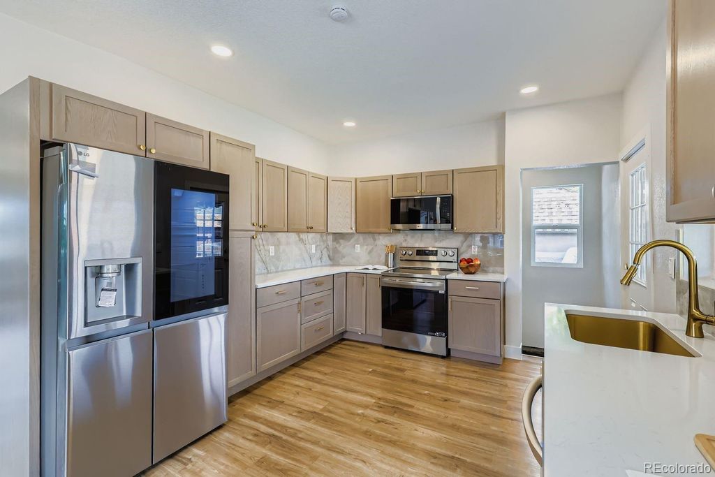 1450 Joliet Street, Aurora, CO 80010