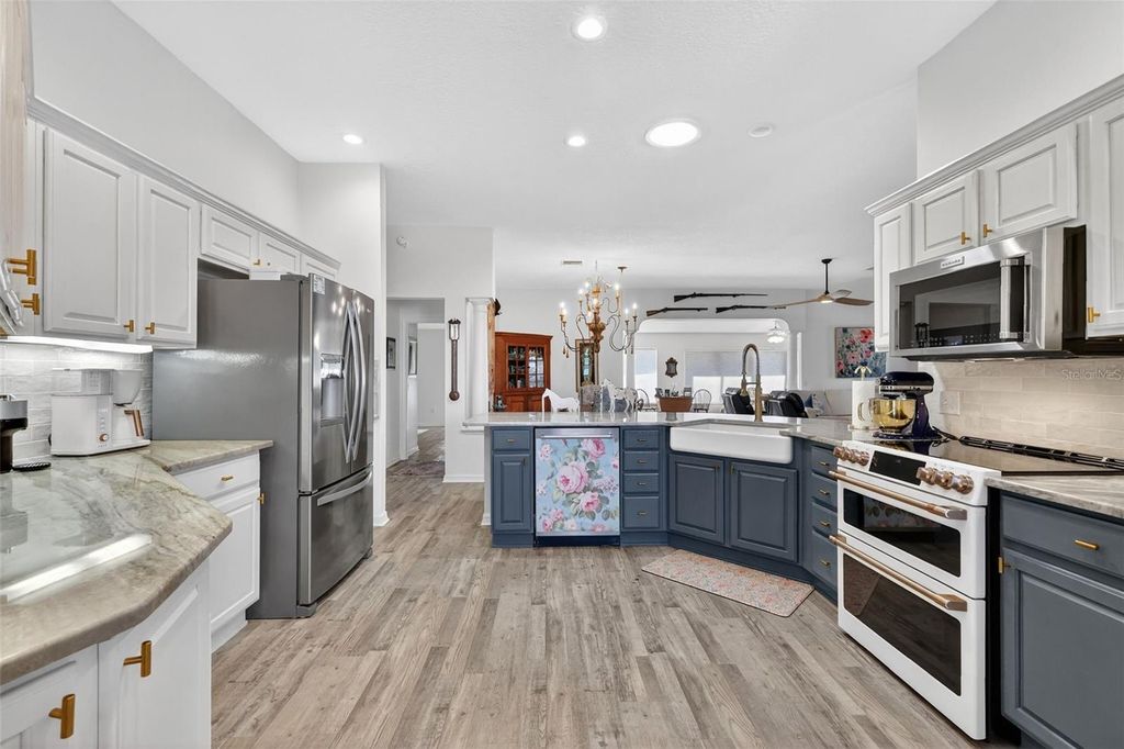 Image 22 of property listing at 3024 PAYNES PLACE, The Villages, FL 32162