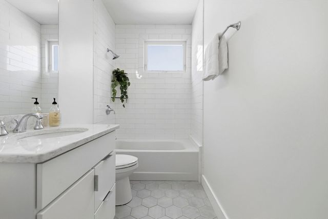 87 Madison Ave 3, Everett, MA 02149