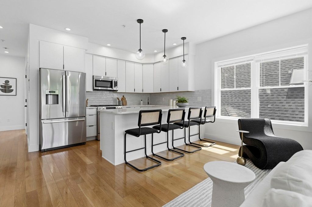87 Madison Ave 3, Everett, MA 02149