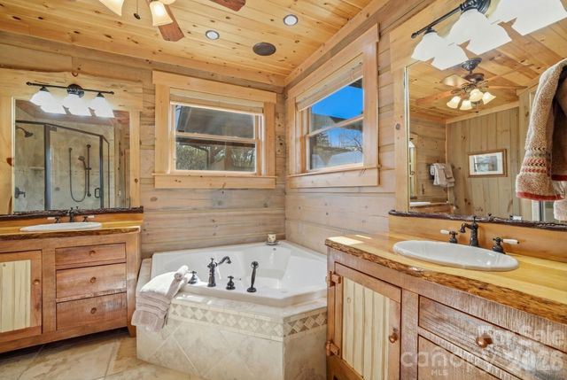 2150 Shellstand Road, Almond, NC 28702