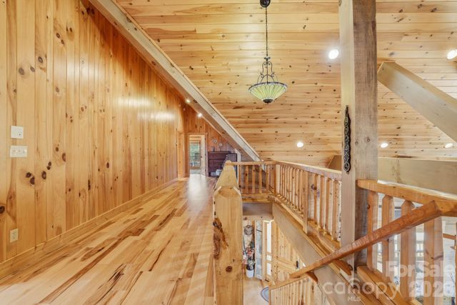 2150 Shellstand Road, Almond, NC 28702