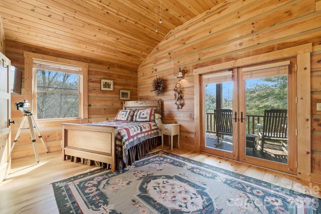 2150 Shellstand Road, Almond, NC 28702