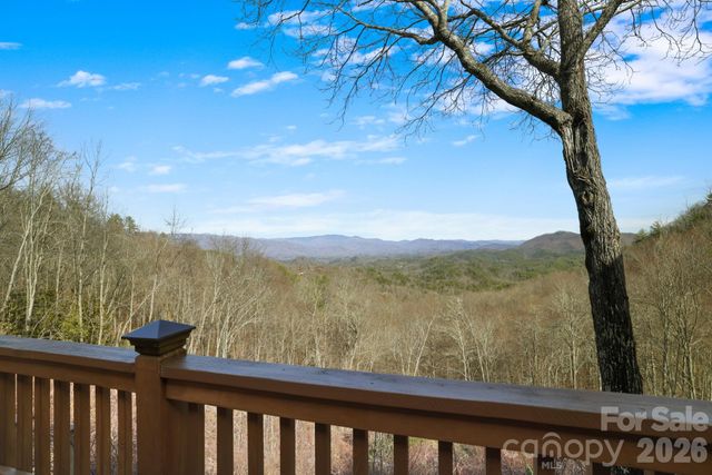 2150 Shellstand Road, Almond, NC 28702