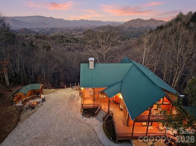 2150 Shellstand Road, Almond, NC 28702