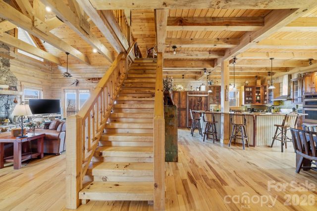 2150 Shellstand Road, Almond, NC 28702