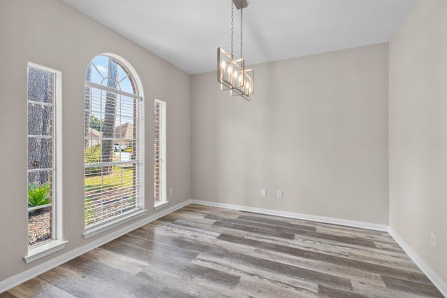 1327 Serene Trail, Tomball, TX 77375