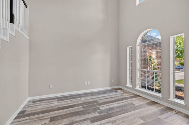 1327 Serene Trail, Tomball, TX 77375