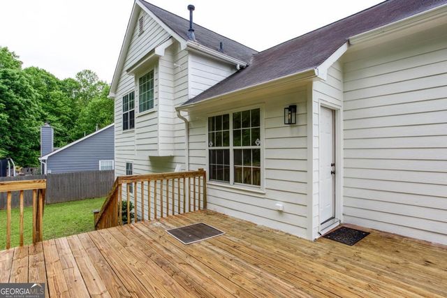 1077 Athena Court, Acworth, GA 30101