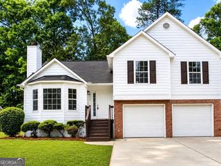 1077 Athena Court, Acworth, GA 30101
