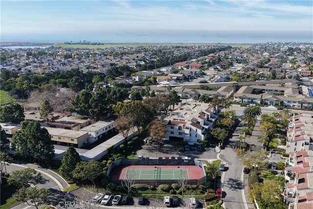 17151 Corbina Ln 206, Huntington Beach, CA 92649