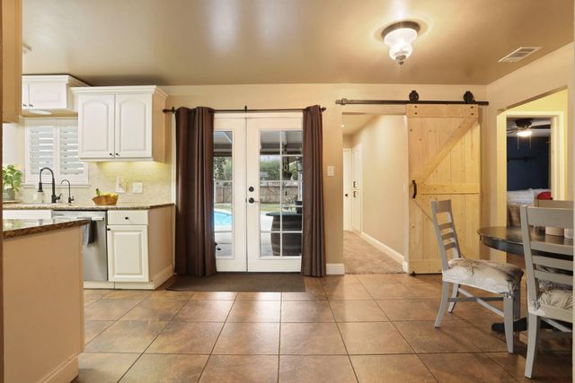 1821 Myrtlewood Dr, Ceres, CA 95307