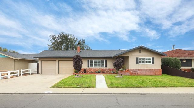 1821 Myrtlewood Dr, Ceres, CA 95307