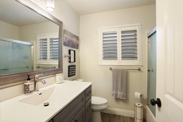 1821 Myrtlewood Dr, Ceres, CA 95307