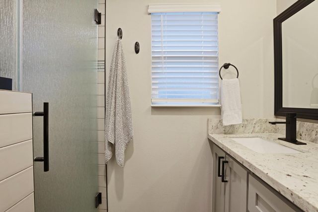 1821 Myrtlewood Dr, Ceres, CA 95307