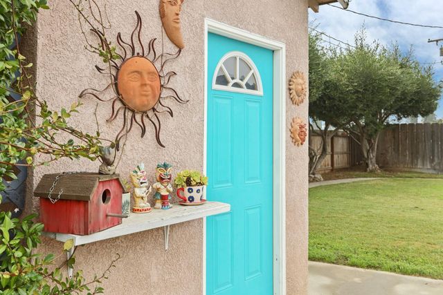 1821 Myrtlewood Dr, Ceres, CA 95307