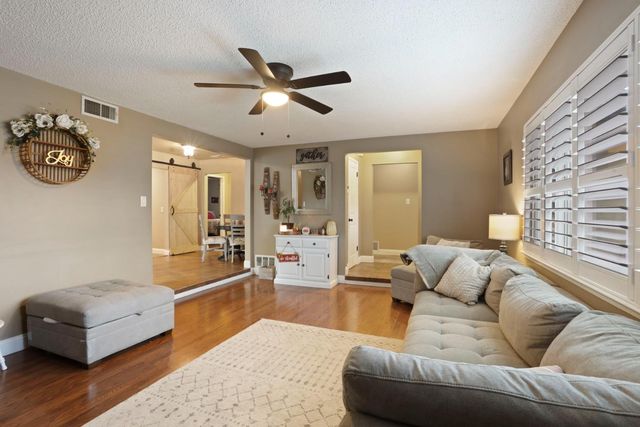 1821 Myrtlewood Dr, Ceres, CA 95307