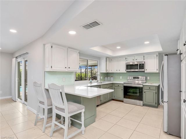 25093 Paradise RD, Bonita Springs, FL 34135