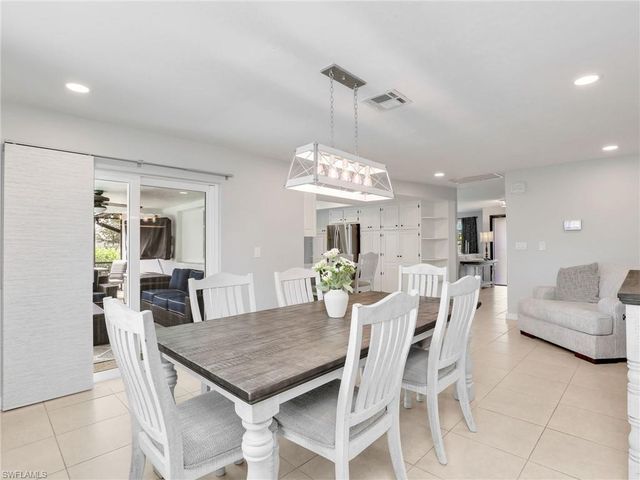 25093 Paradise RD, Bonita Springs, FL 34135