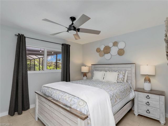 25093 Paradise RD, Bonita Springs, FL 34135