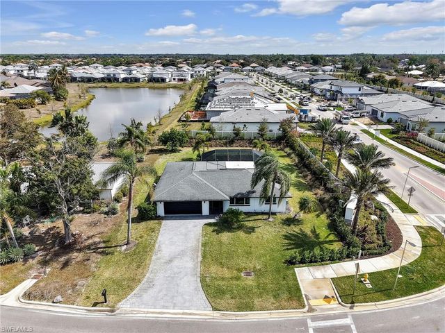 25093 Paradise RD, Bonita Springs, FL 34135