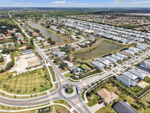 25093 Paradise RD, Bonita Springs, FL 34135