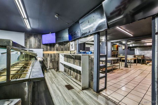 898 Genesee Street, Buffalo, NY 14211