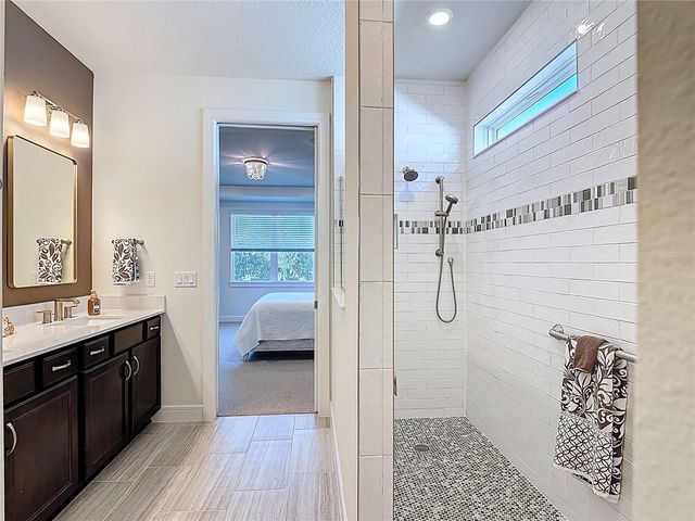 6362 SHIMMERING SHORES LANE, St Cloud, FL 34771