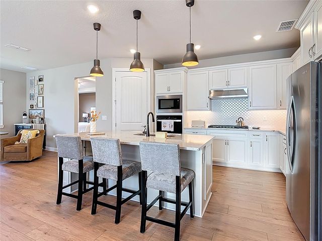 6362 SHIMMERING SHORES LANE, St Cloud, FL 34771