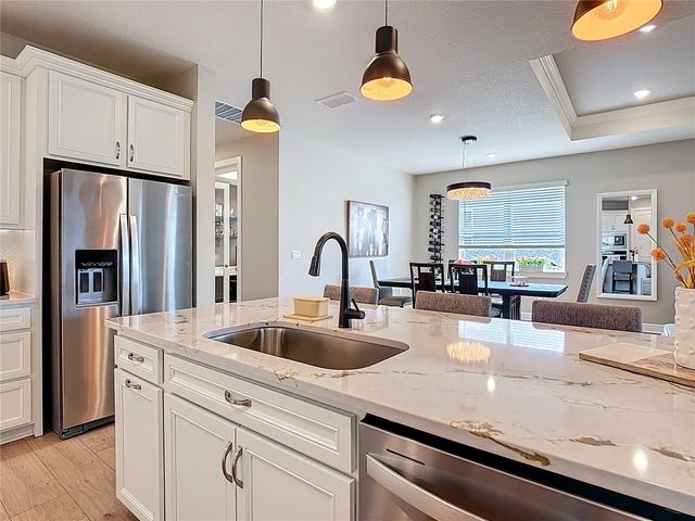 6362 SHIMMERING SHORES LANE, St Cloud, FL 34771