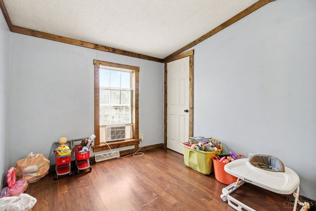 1703 Swings Corner Pt Isab Road, Bethel, OH 45106