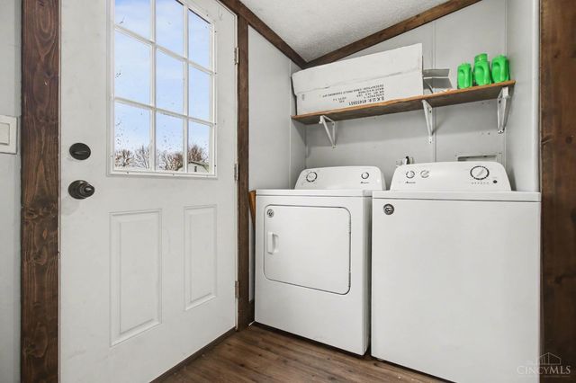 1703 Swings Corner Pt Isab Road, Bethel, OH 45106