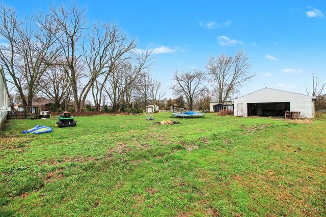 1703 Swings Corner Pt Isab Road, Bethel, OH 45106