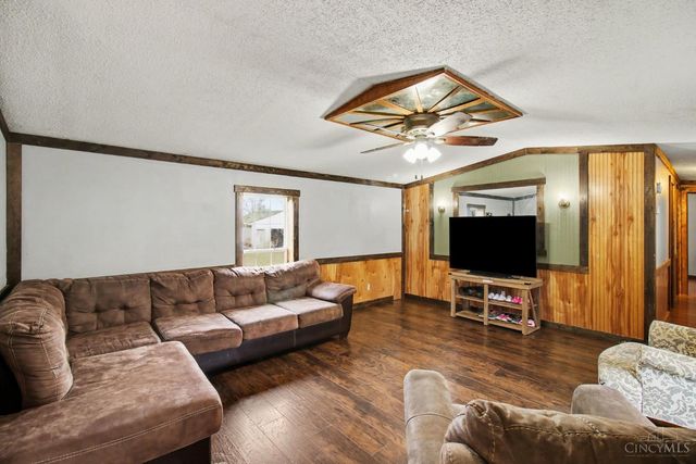 1703 Swings Corner Pt Isab Road, Bethel, OH 45106