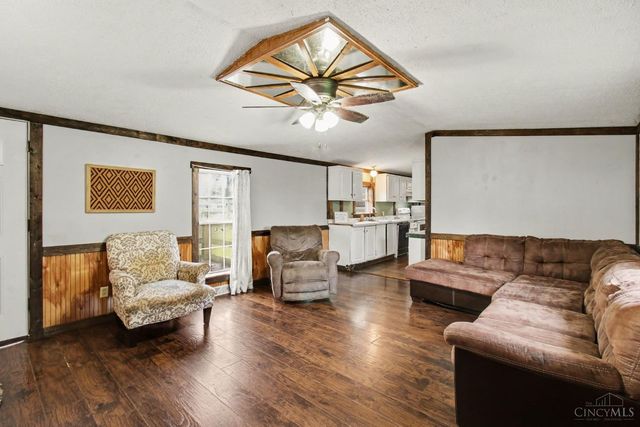 1703 Swings Corner Pt Isab Road, Bethel, OH 45106