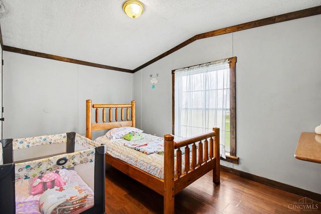 1703 Swings Corner Pt Isab Road, Bethel, OH 45106