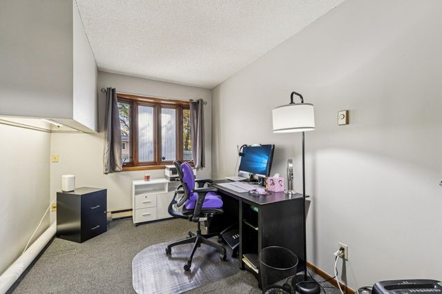 3017 74th Avenue N, Brooklyn Park, MN 55444