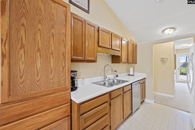 208 Amber Chase Court, Lexington, SC 29073