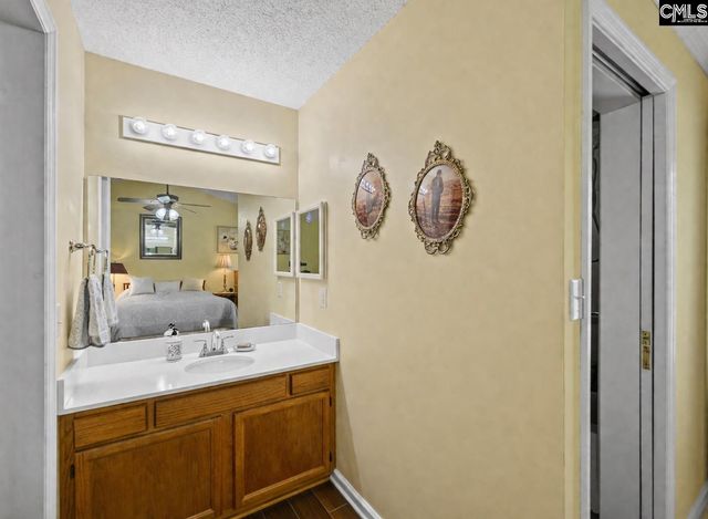 208 Amber Chase Court, Lexington, SC 29073