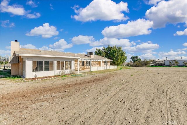 4851 Chevoit Road, Phelan, CA 92371
