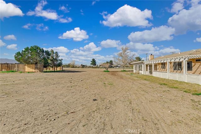 4851 Chevoit Road, Phelan, CA 92371