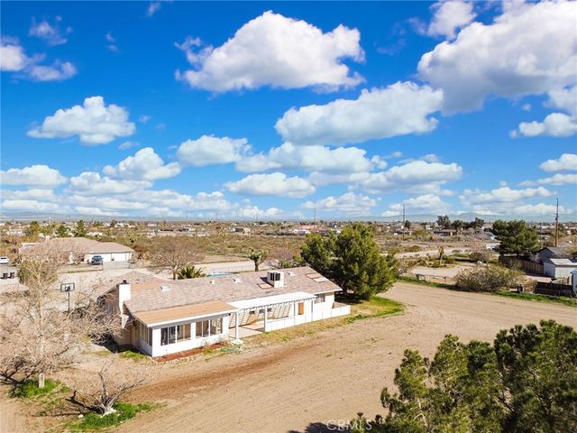 4851 Chevoit Road, Phelan, CA 92371