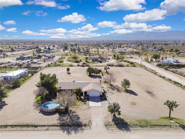 4851 Chevoit Road, Phelan, CA 92371