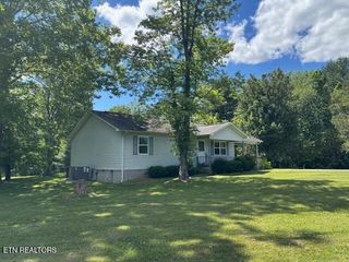 464 Fairview Drive, Crossville, TN 38571