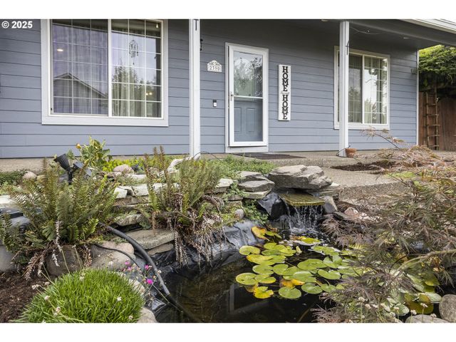 2390 Nw GRENFELL Loop, Mc Minnville, OR 97128