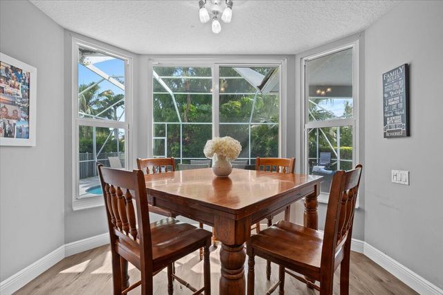 83 Satinwood Lane, Palm Beach Gardens, FL 33410